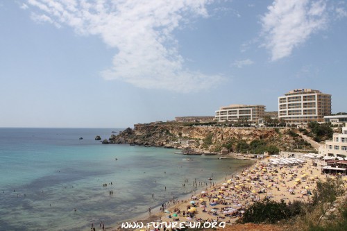 Мальта. Пляж Golden Bay